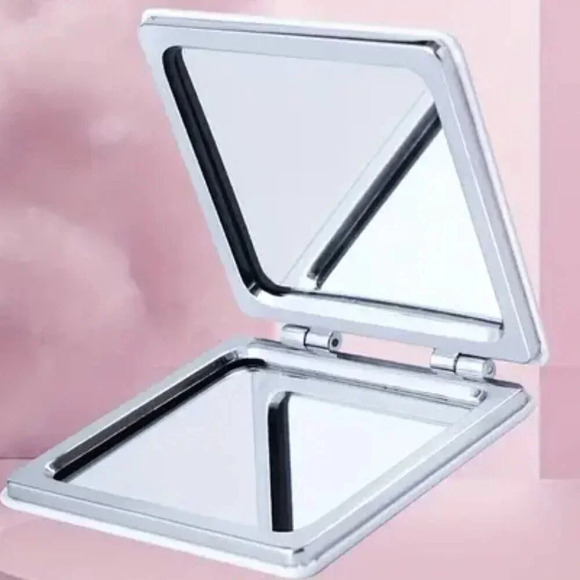 Floral Compact Handheld Mirror - Picture 2 of 3